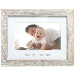 Pearhead - Daddy And Me Frame - Rustic/Wood - cutbabycare.com | baby boutique & care hub* Shop